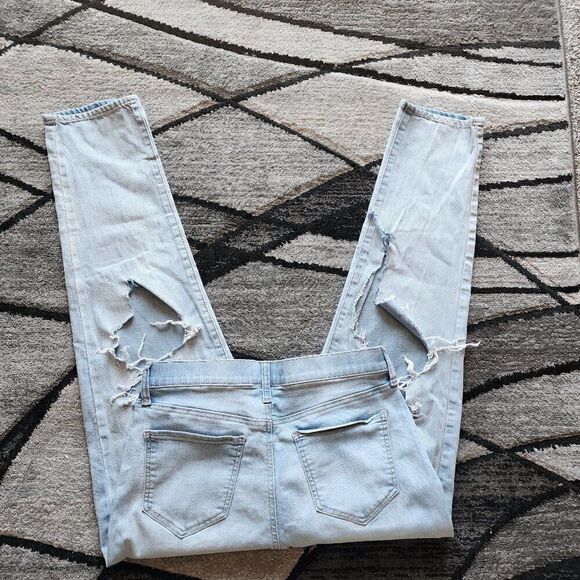 SO High Rise MOM Jeans Distressed Size 7/28 - Picture 3 of 5